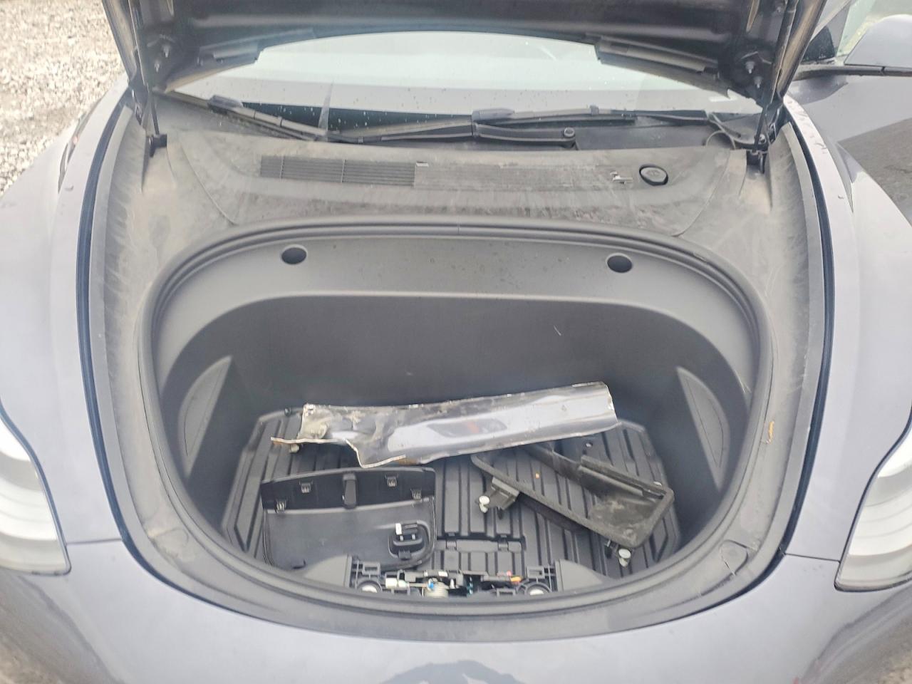 2023 TESLA MODEL 3 photo 11