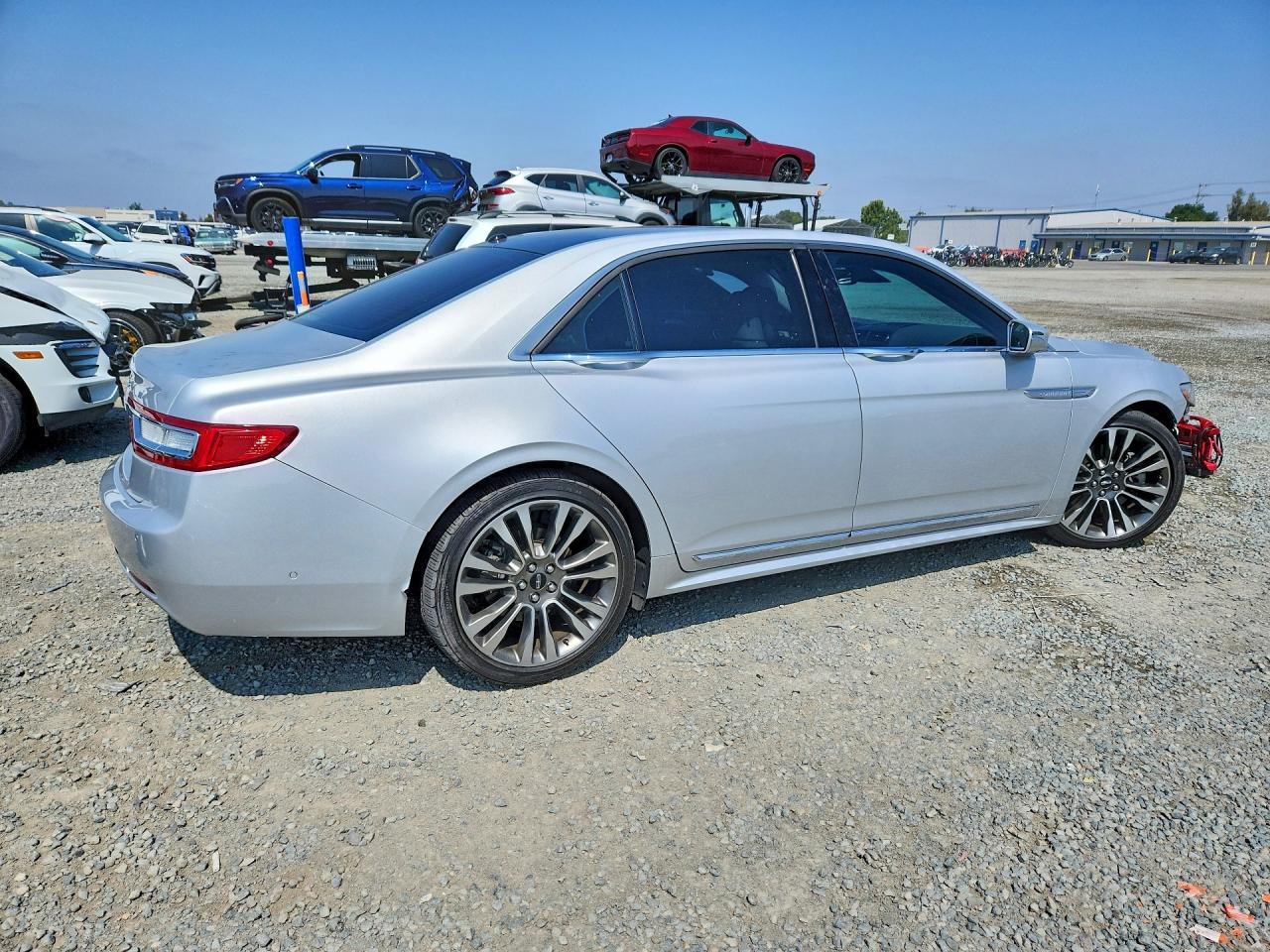 2017 LINCOLN CONTINENTAL RESERVE photo 5