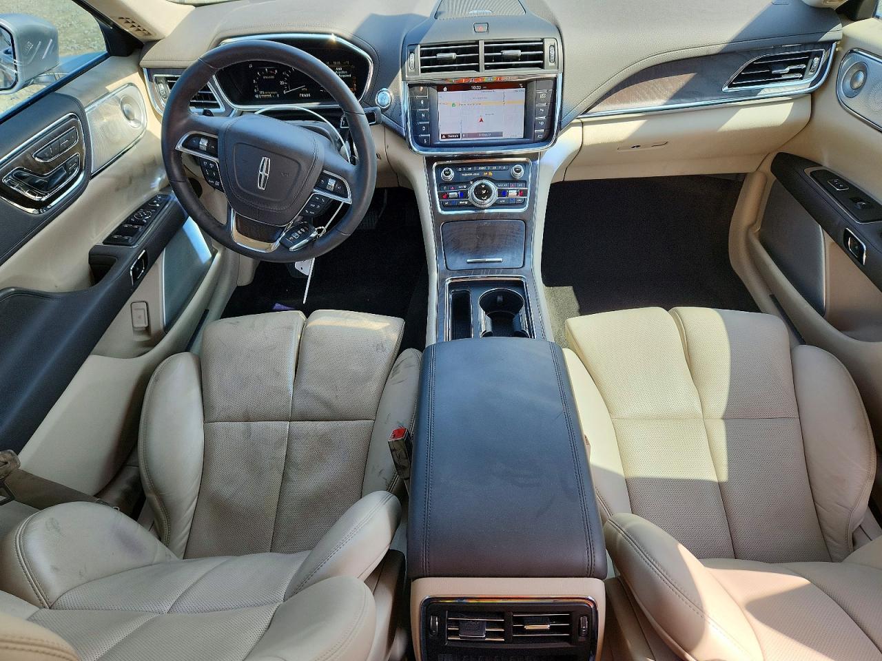 2017 LINCOLN CONTINENTAL RESERVE photo 15