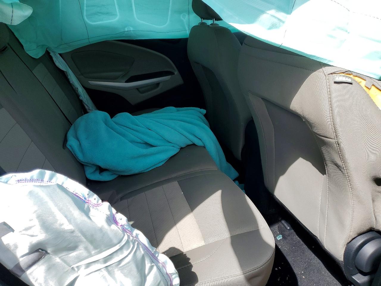 2021 FORD ECOSPORT S photo 28