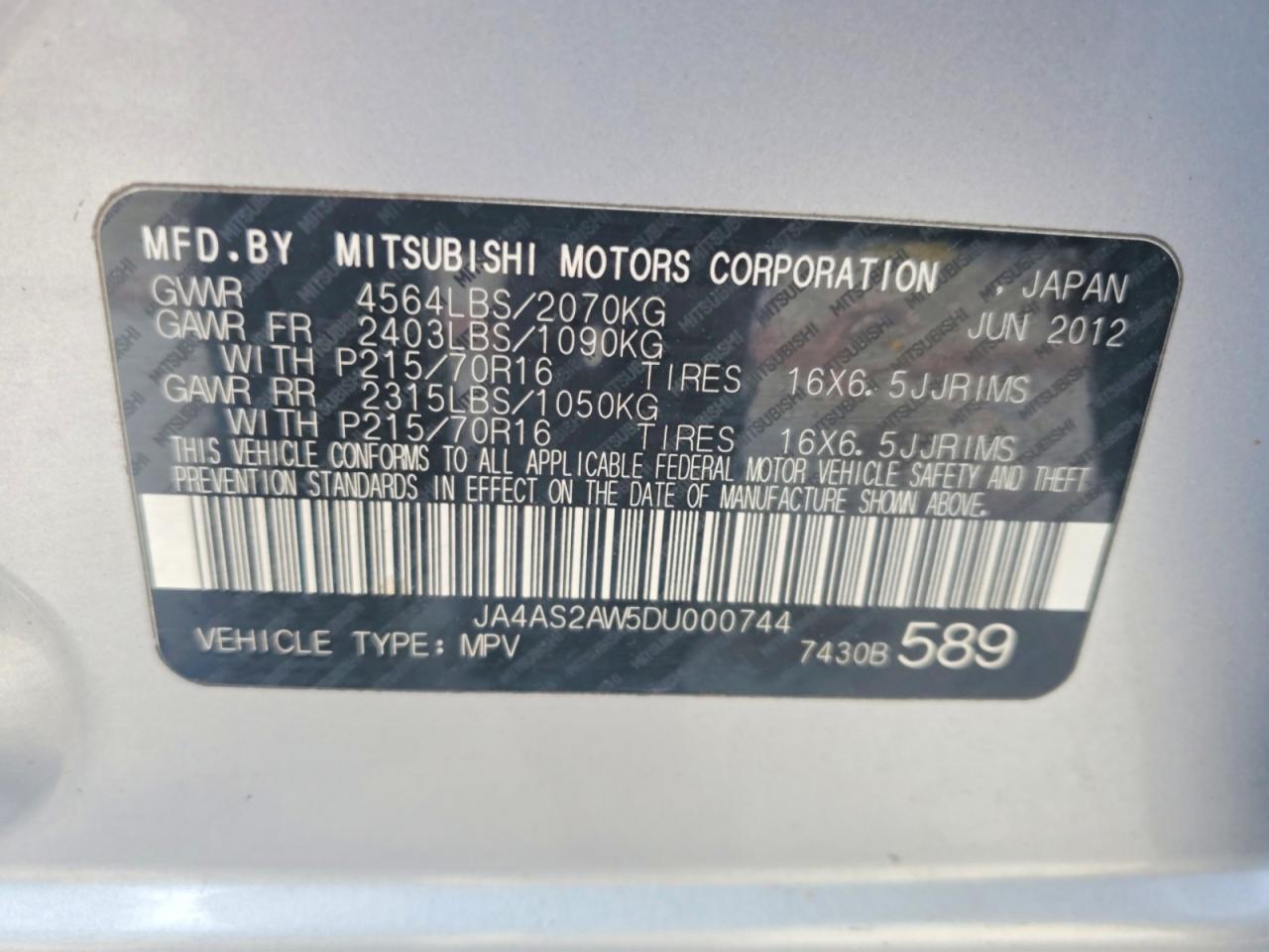 2013 MITSUBISHI OUTLANDER ES photo 40