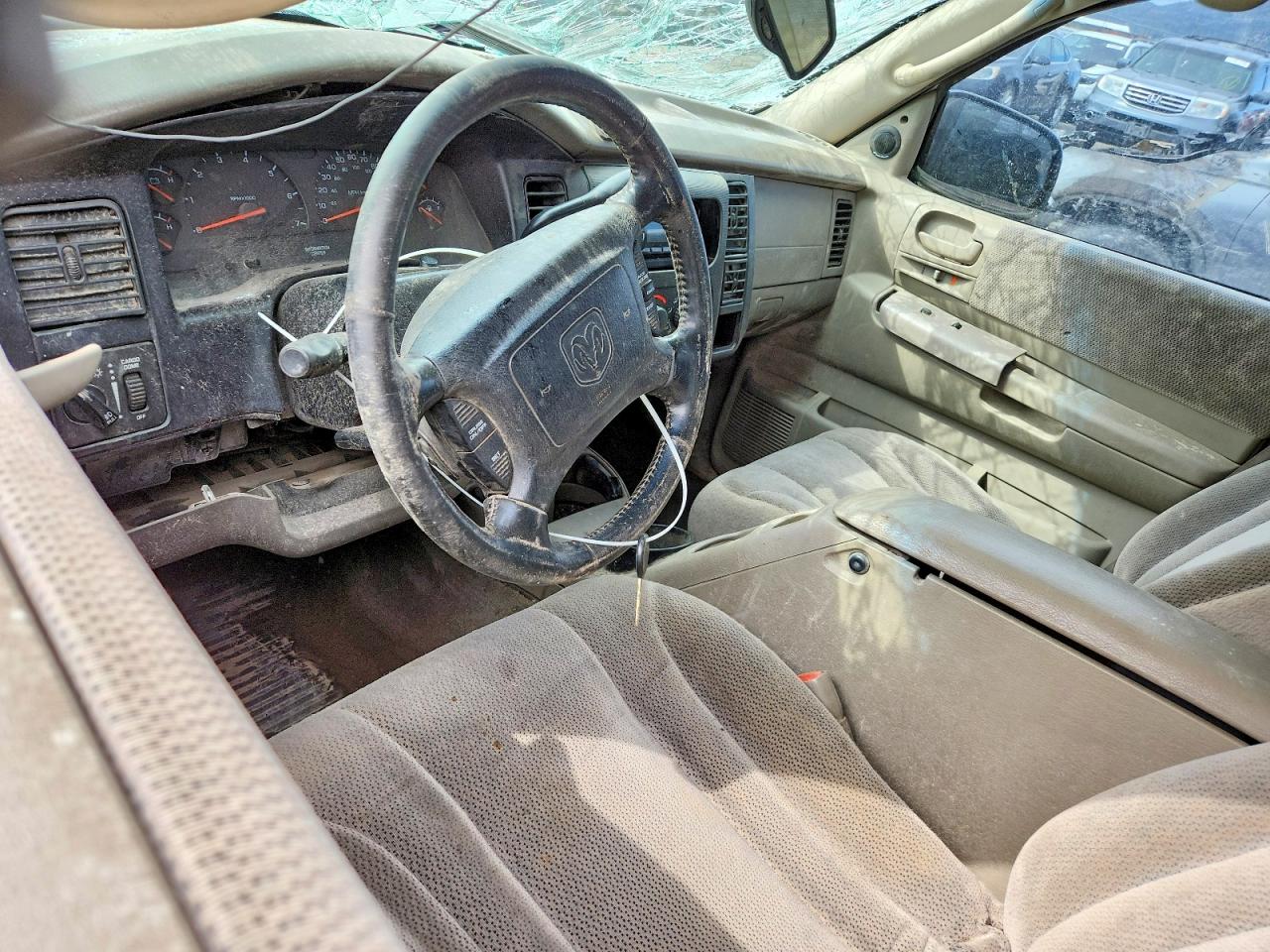 2003 DODGE DAKOTA QUAD SPORT photo 15