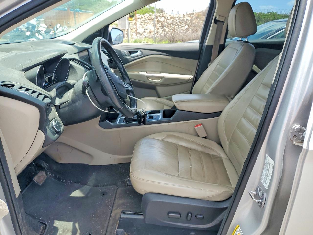 2017 FORD ESCAPE TITANIUM photo 7