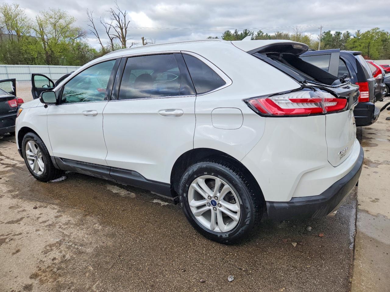 2019 FORD EDGE SEL photo 2