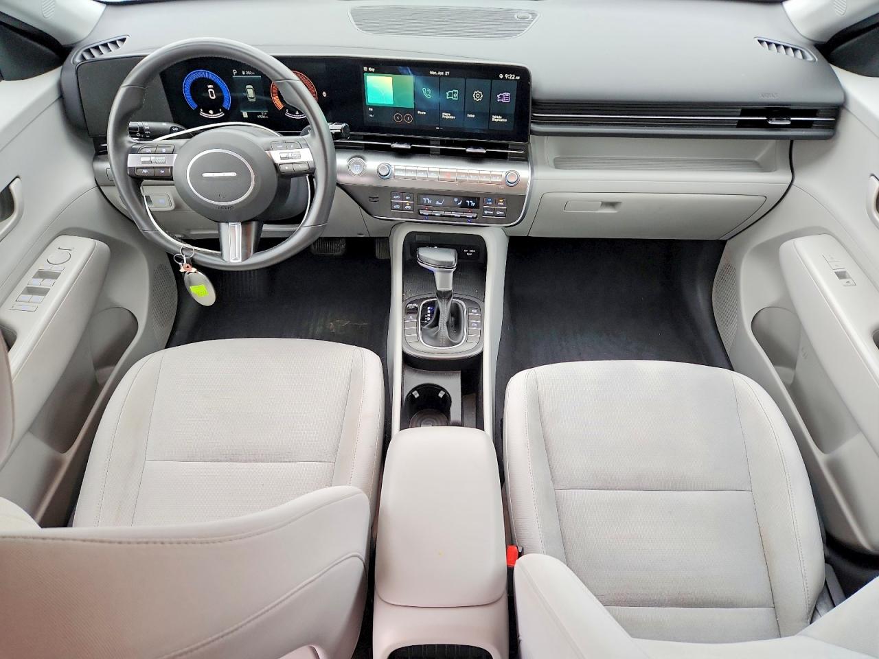 2024 HYUNDAI KONA SEL photo 22