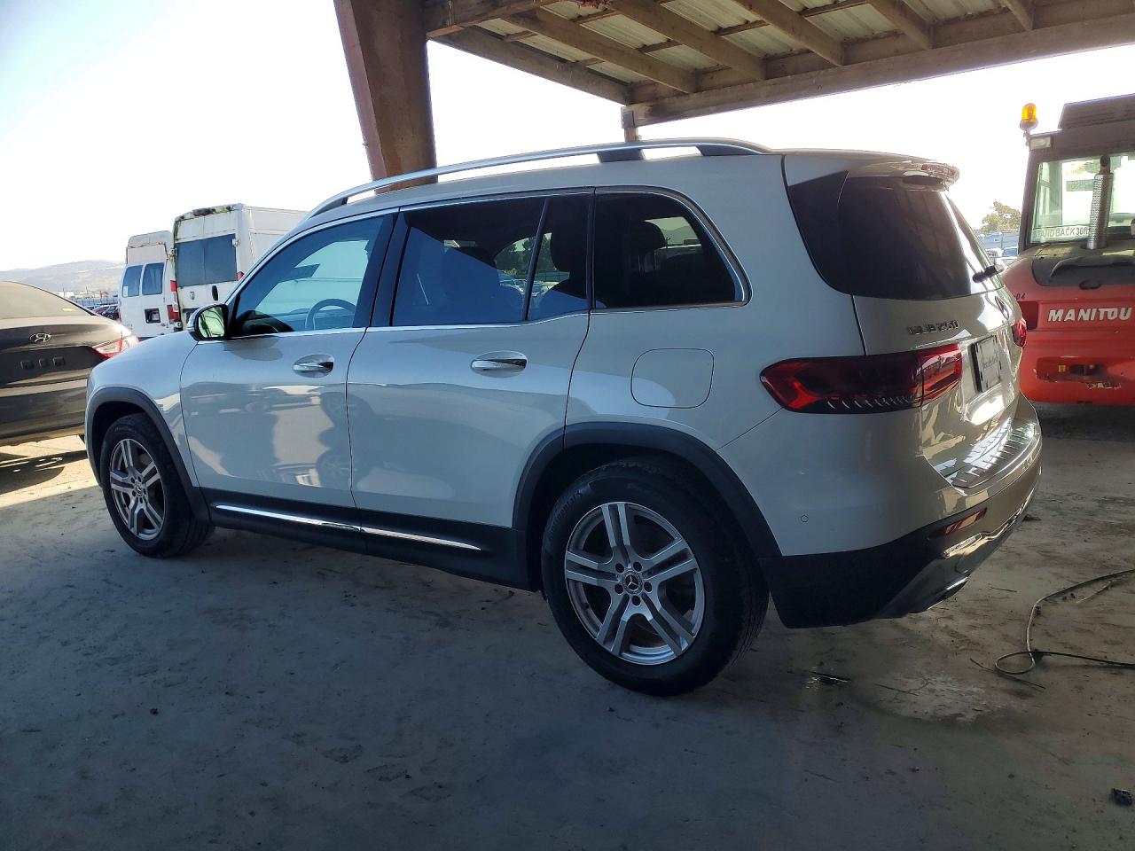 2021 MERCEDES-BENZ GLB 250 4MATIC photo 3