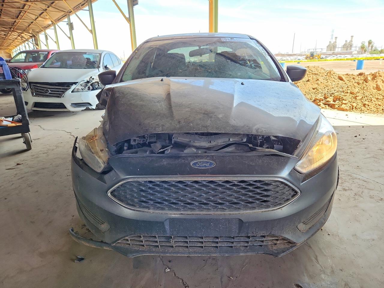 2018 FORD FOCUS SE photo 9