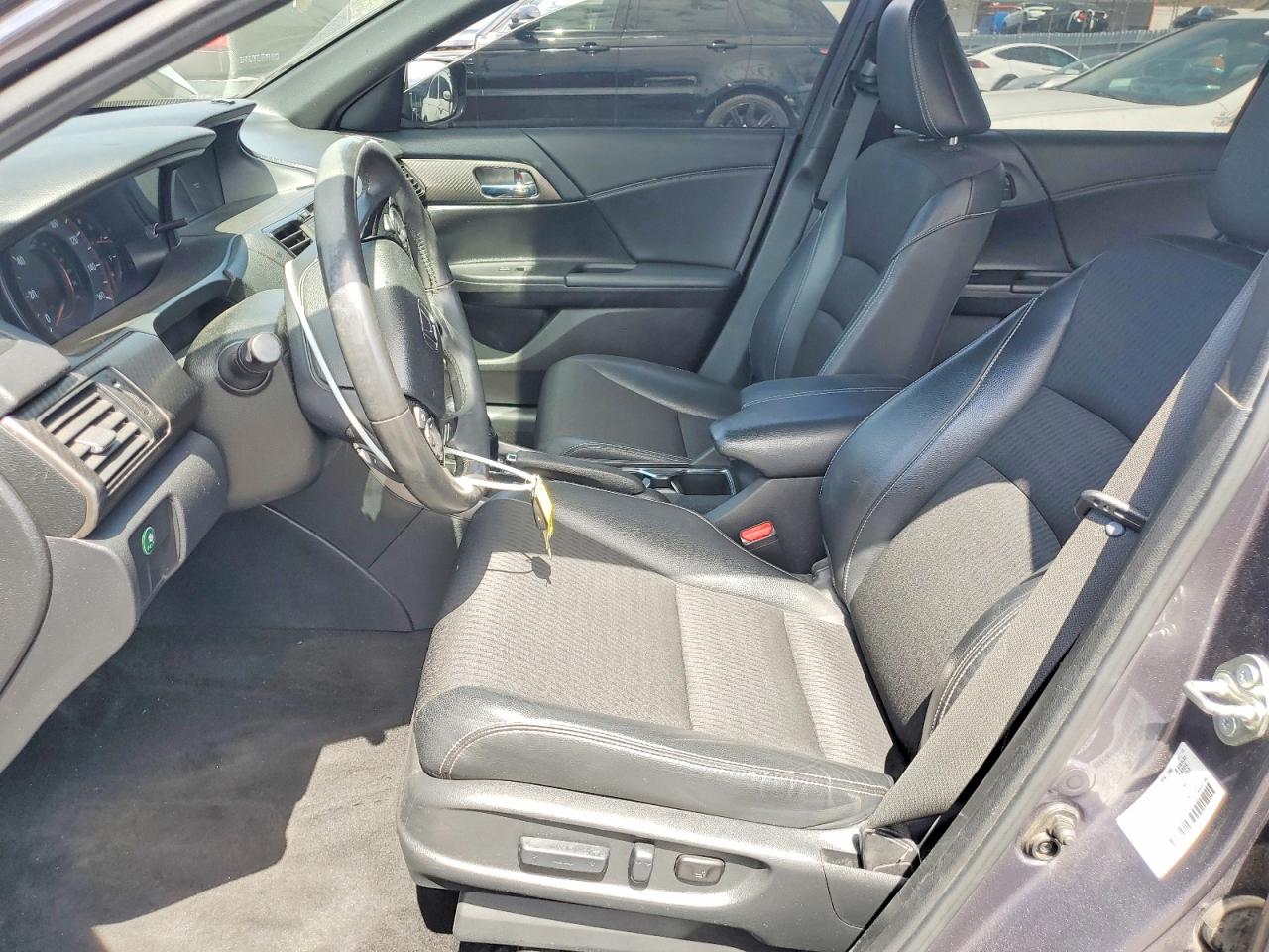 2016 HONDA ACCORD SPORT photo 13