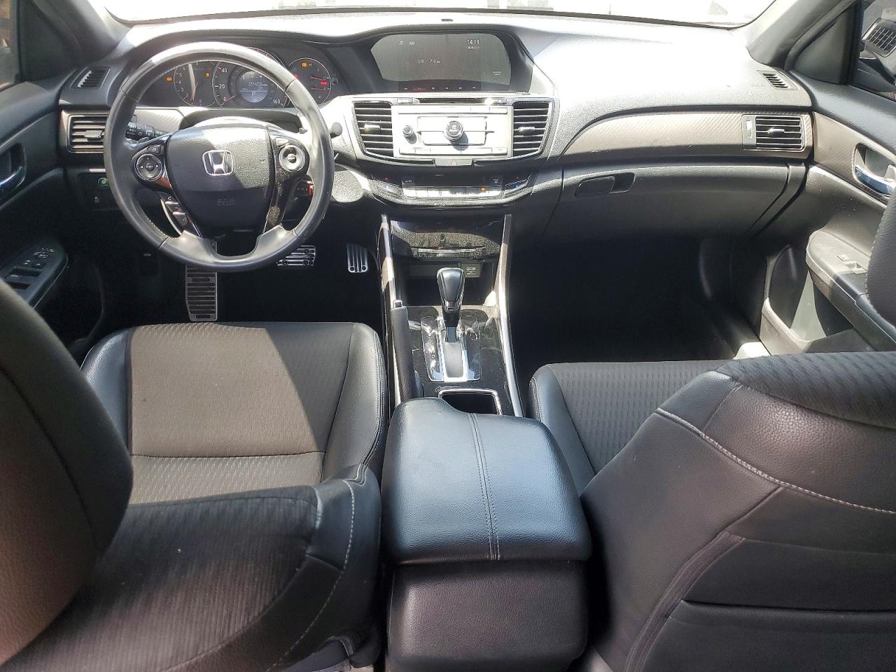 2016 HONDA ACCORD SPORT photo 15