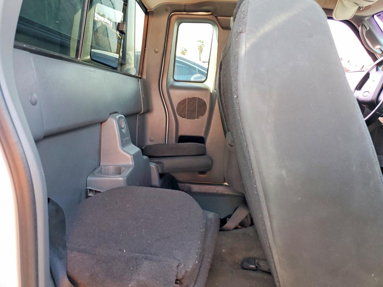 2010 FORD RANGER SUPER CAB photo 28