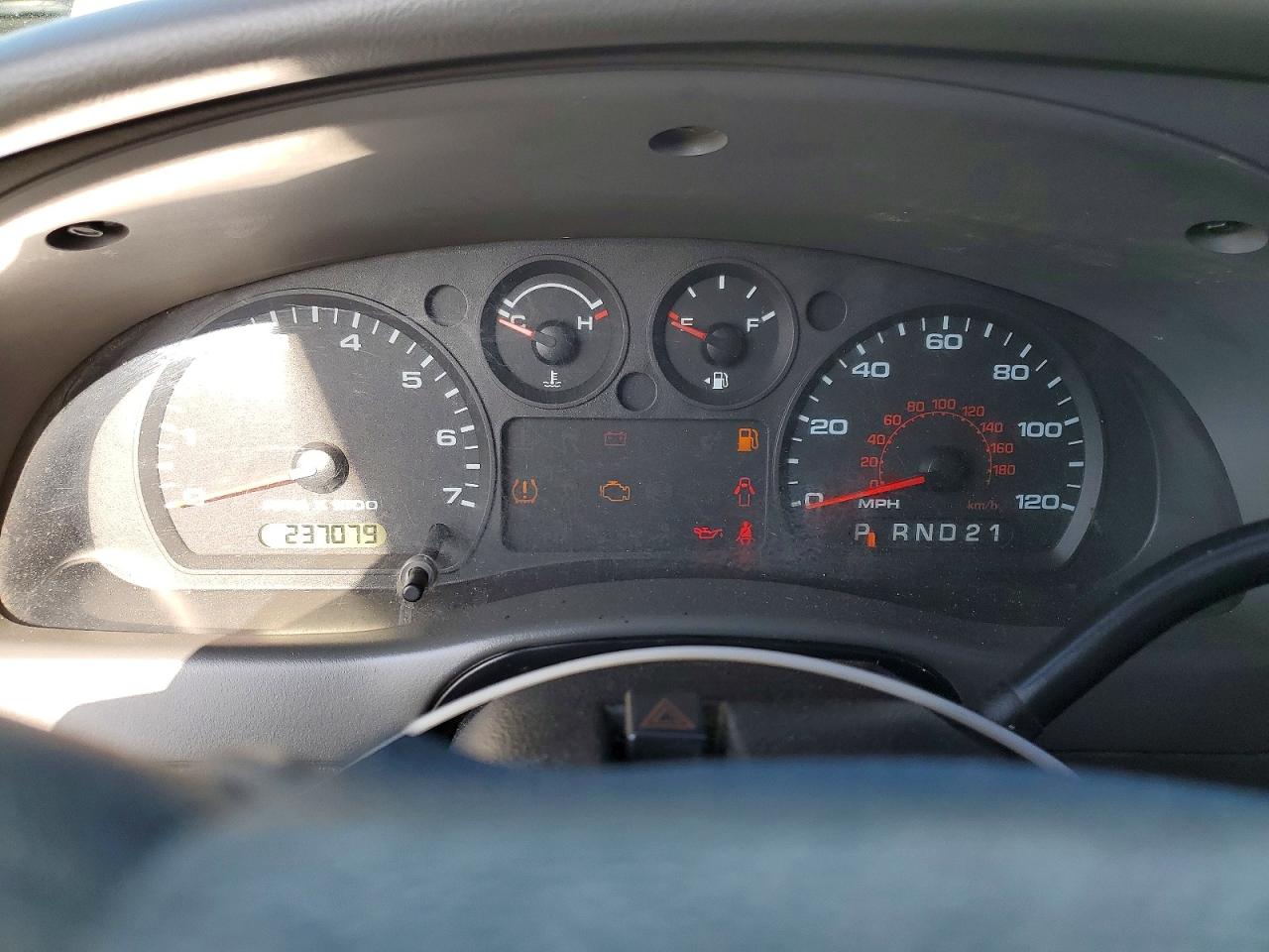 2010 FORD RANGER SUPER CAB photo 25