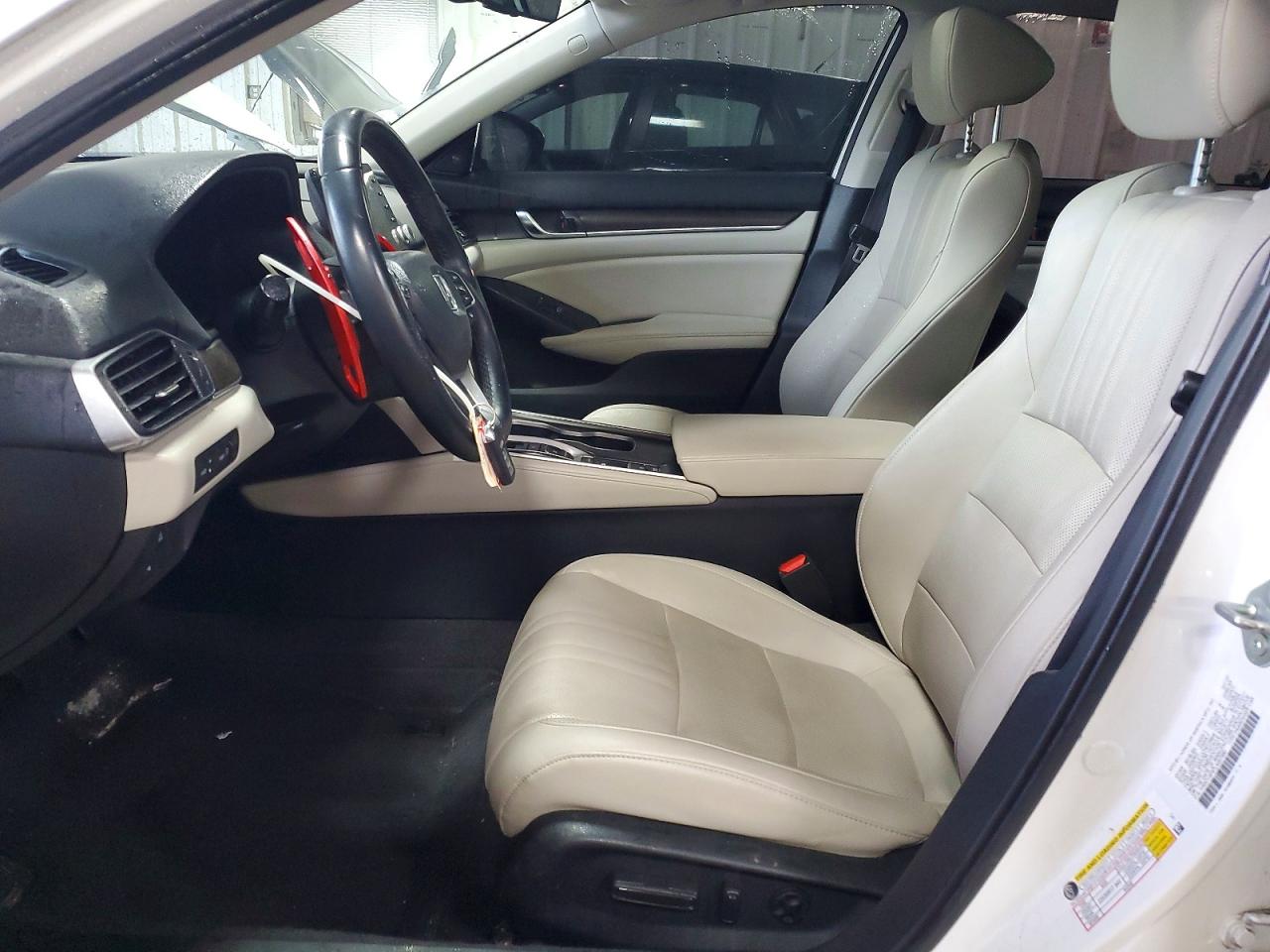 2020 HONDA ACCORD TOURING HYBRID photo 13