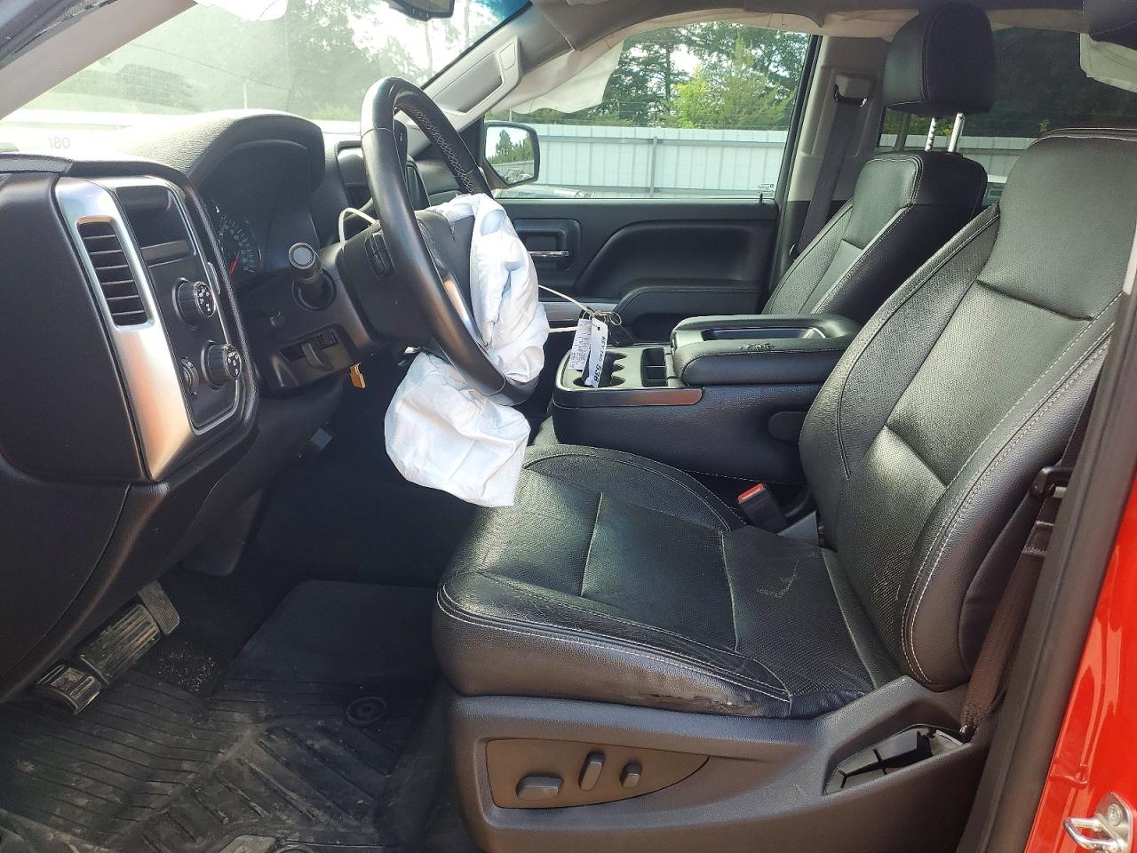 2016 CHEVROLET SILVERADO K1500 LT photo 7