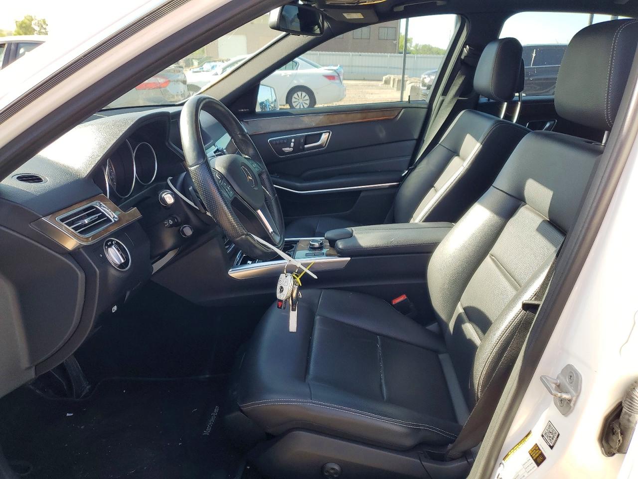 2016 MERCEDES-BENZ E 350 4MATIC photo 19