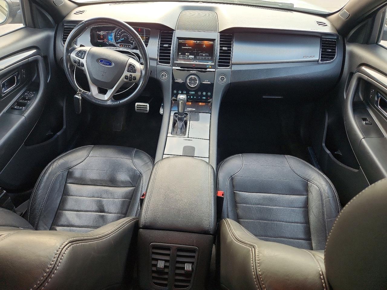 2014 FORD TAURUS SHO photo 22