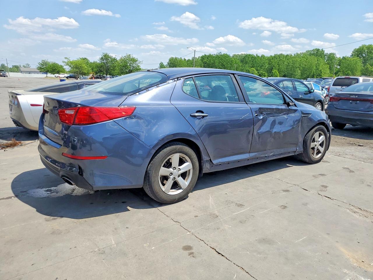 2015 KIA OPTIMA LX photo 3