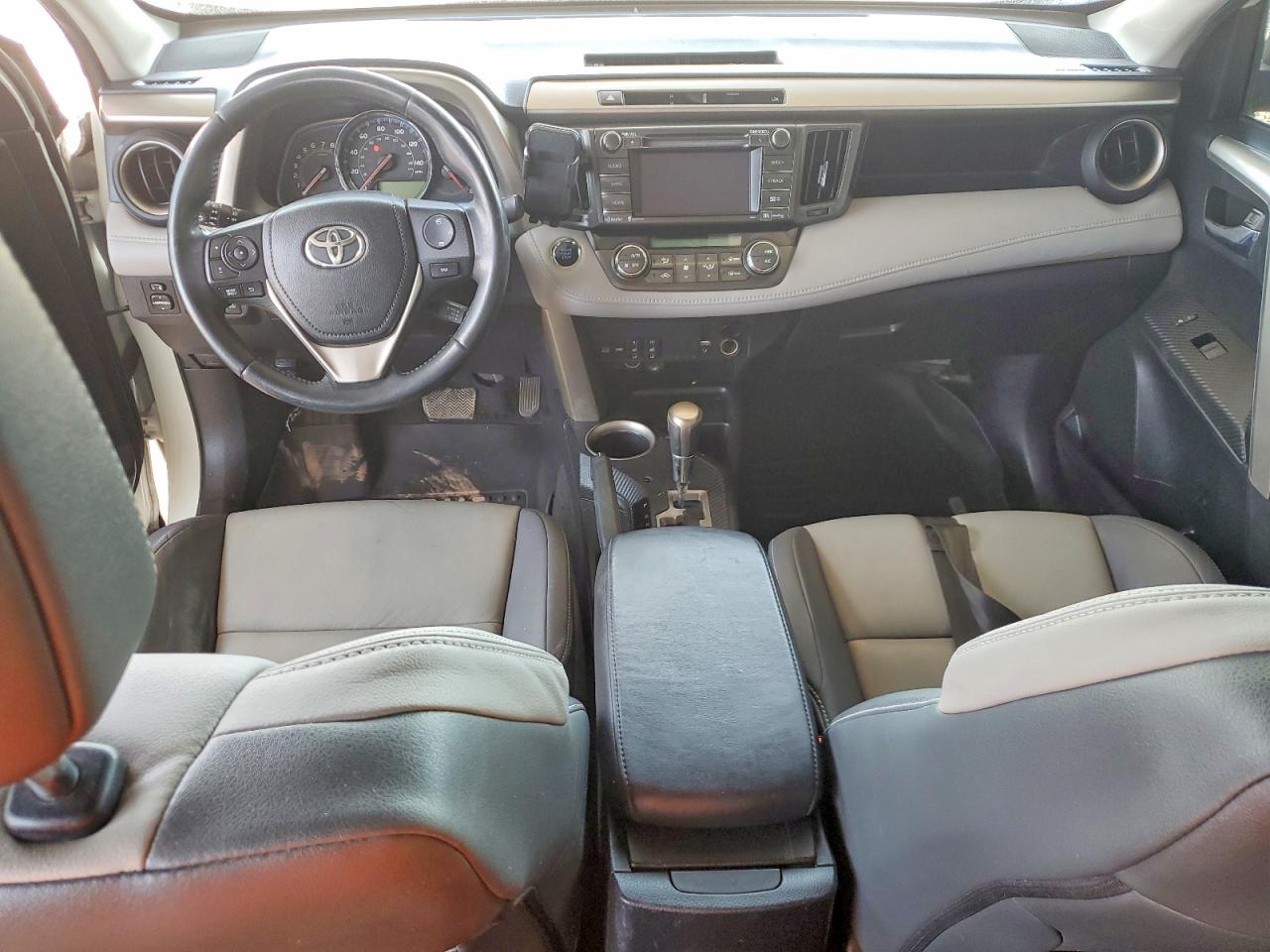 2015 TOYOTA RAV4 LIMITED photo 15