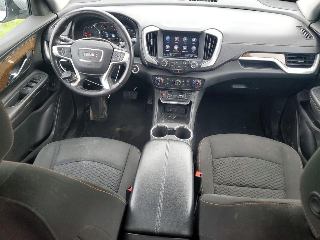 2018 GMC TERRAIN SLE photo 15