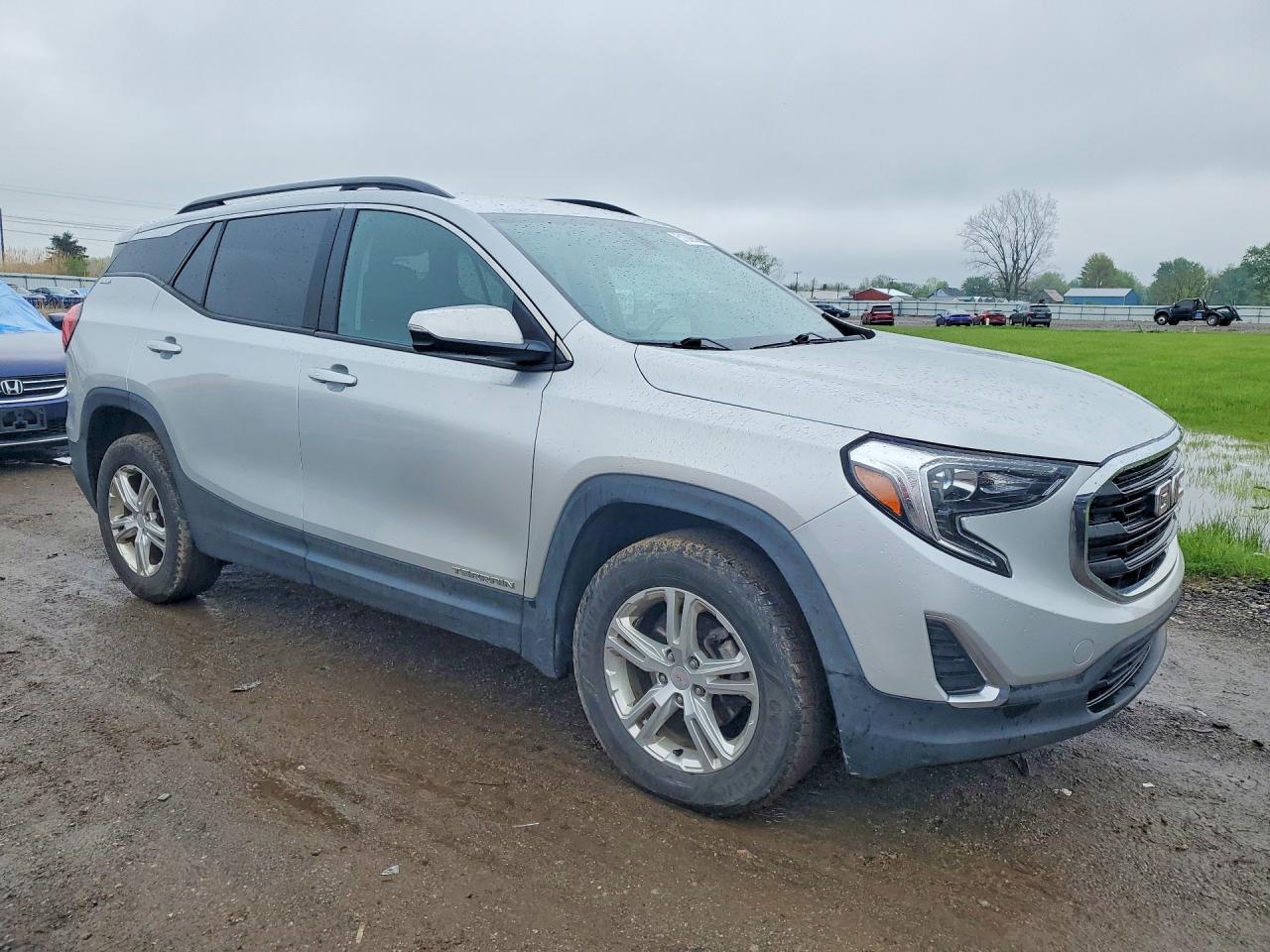 2018 GMC TERRAIN SLE photo 7