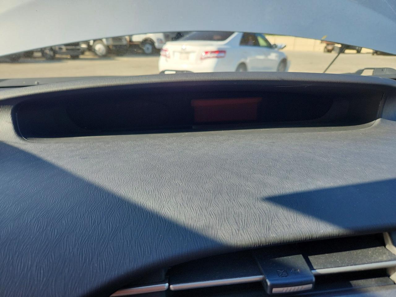 2013 TOYOTA PRIUS TWO photo 17