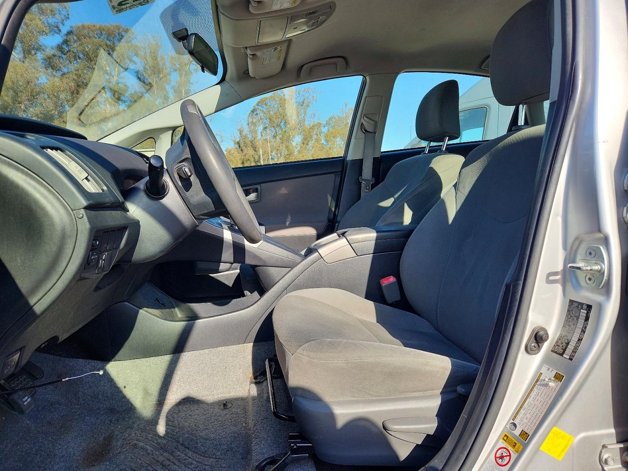 2013 TOYOTA PRIUS TWO photo 13