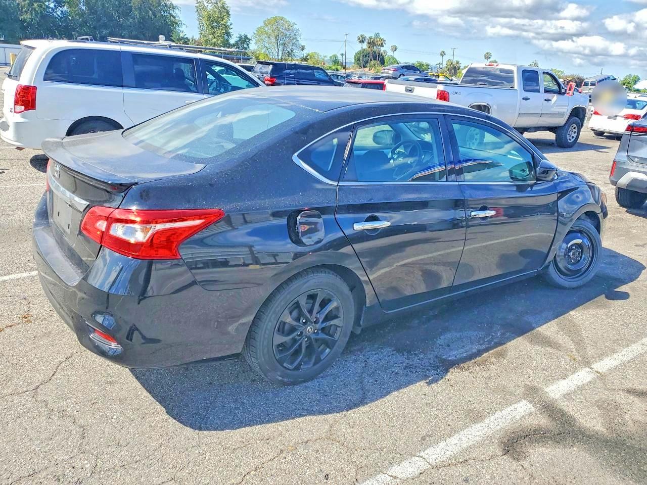 2018 NISSAN SENTRA S photo 7