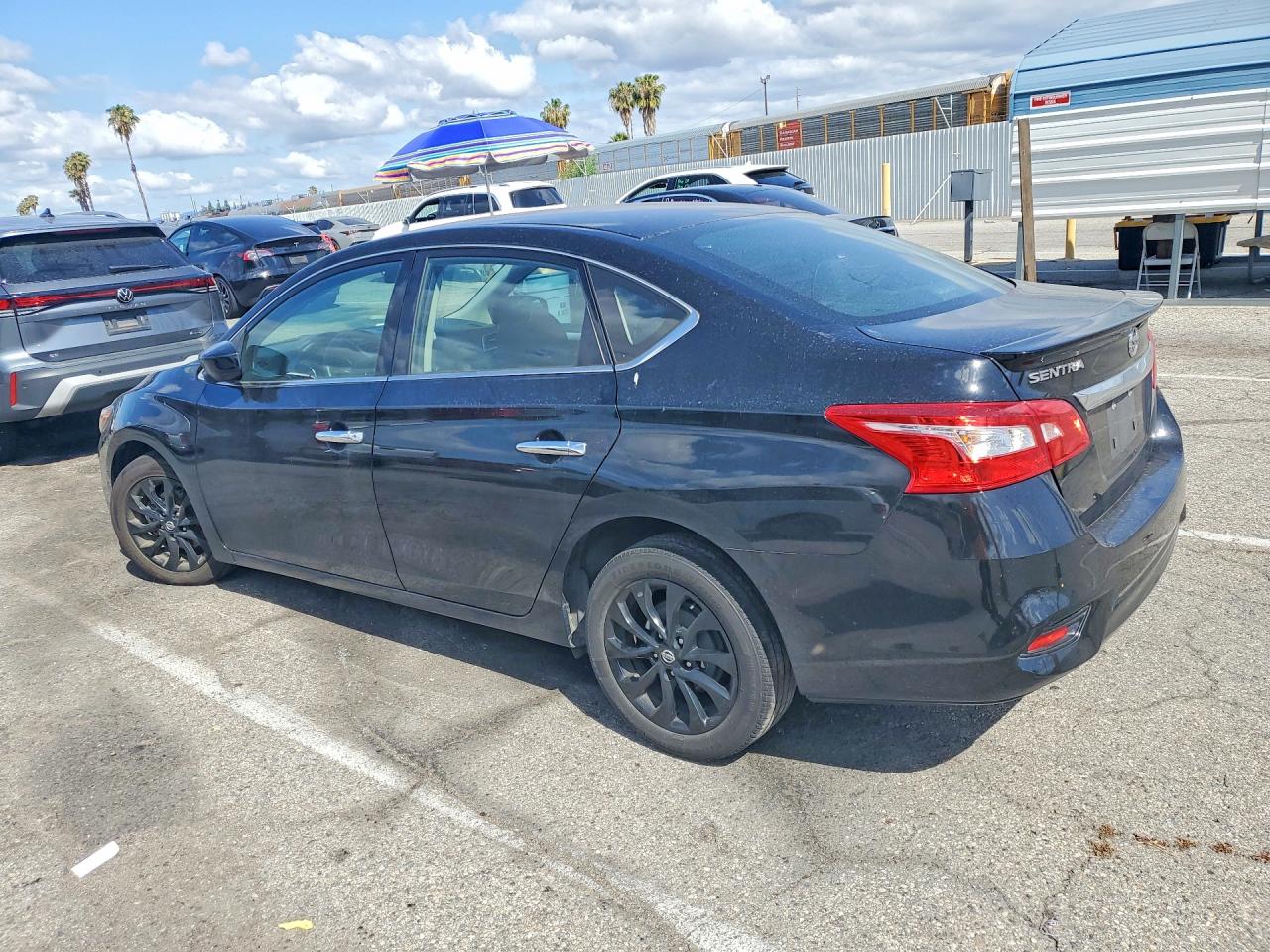 2018 NISSAN SENTRA S photo 4