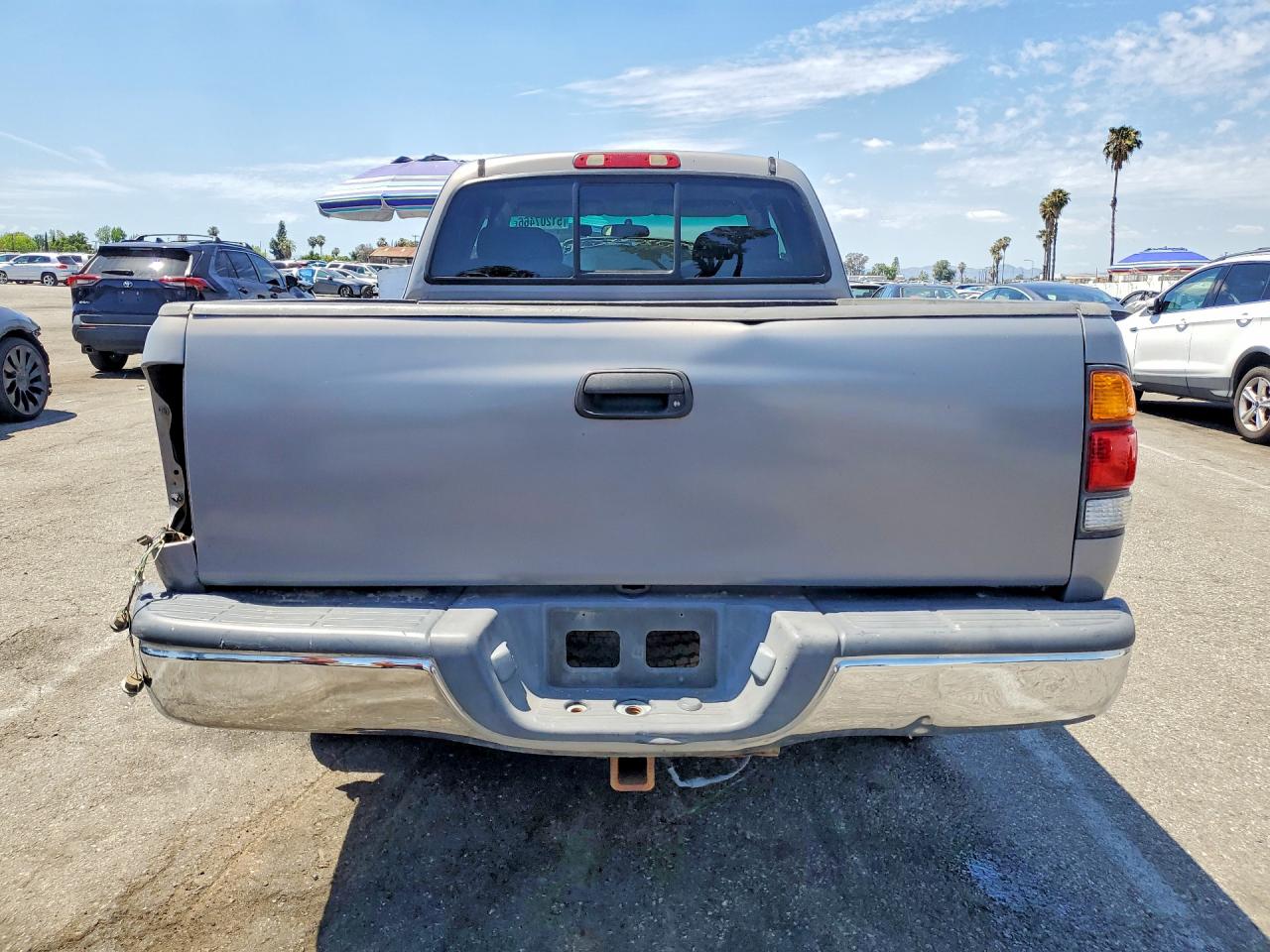 2001 TOYOTA TUNDRA SR5 photo 16