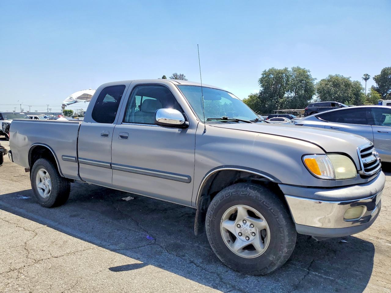 2001 TOYOTA TUNDRA SR5 photo 10