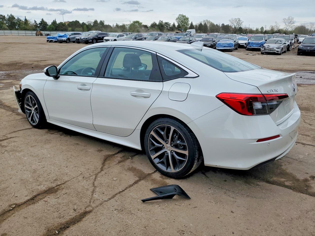 2024 HONDA CIVIC TOURING photo 2