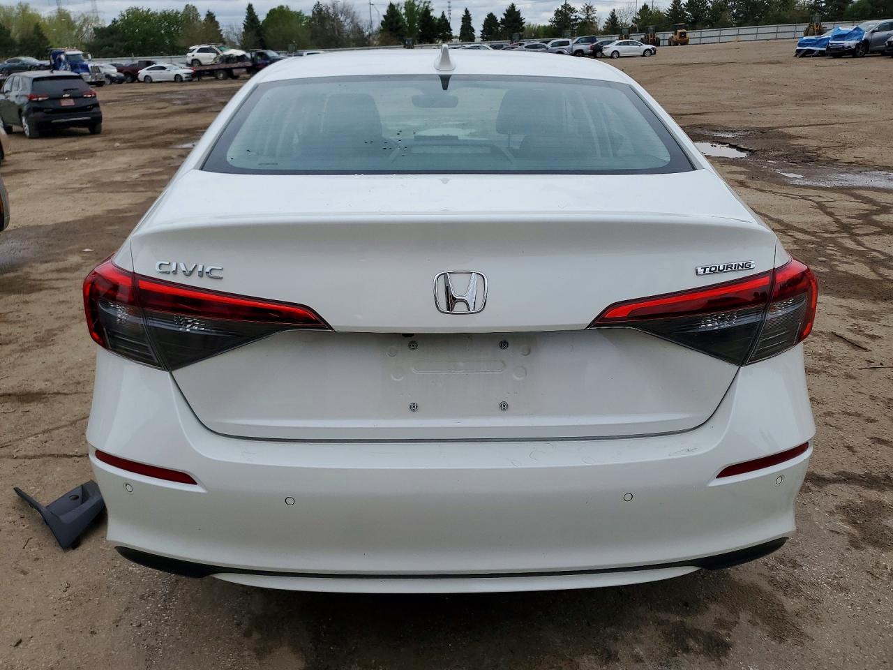 2024 HONDA CIVIC TOURING photo 6