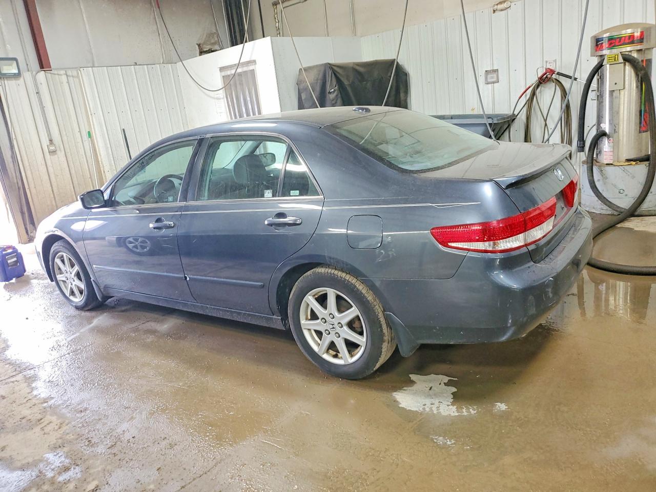 2004 HONDA ACCORD EX photo 3