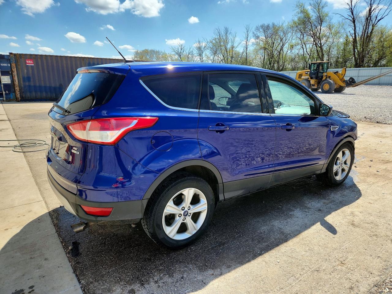 2016 FORD ESCAPE SE photo 5