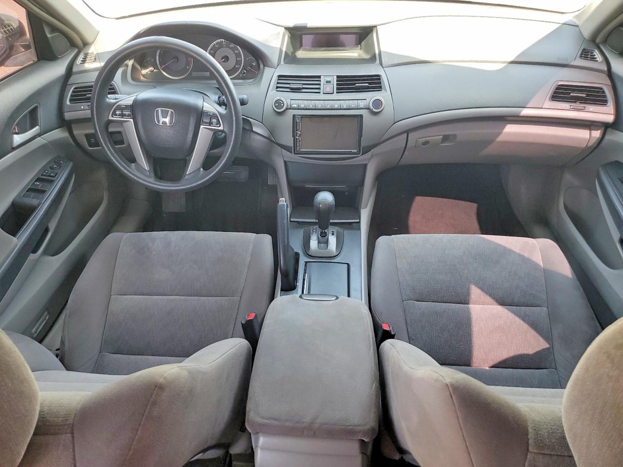 2009 HONDA ACCORD LX photo 15