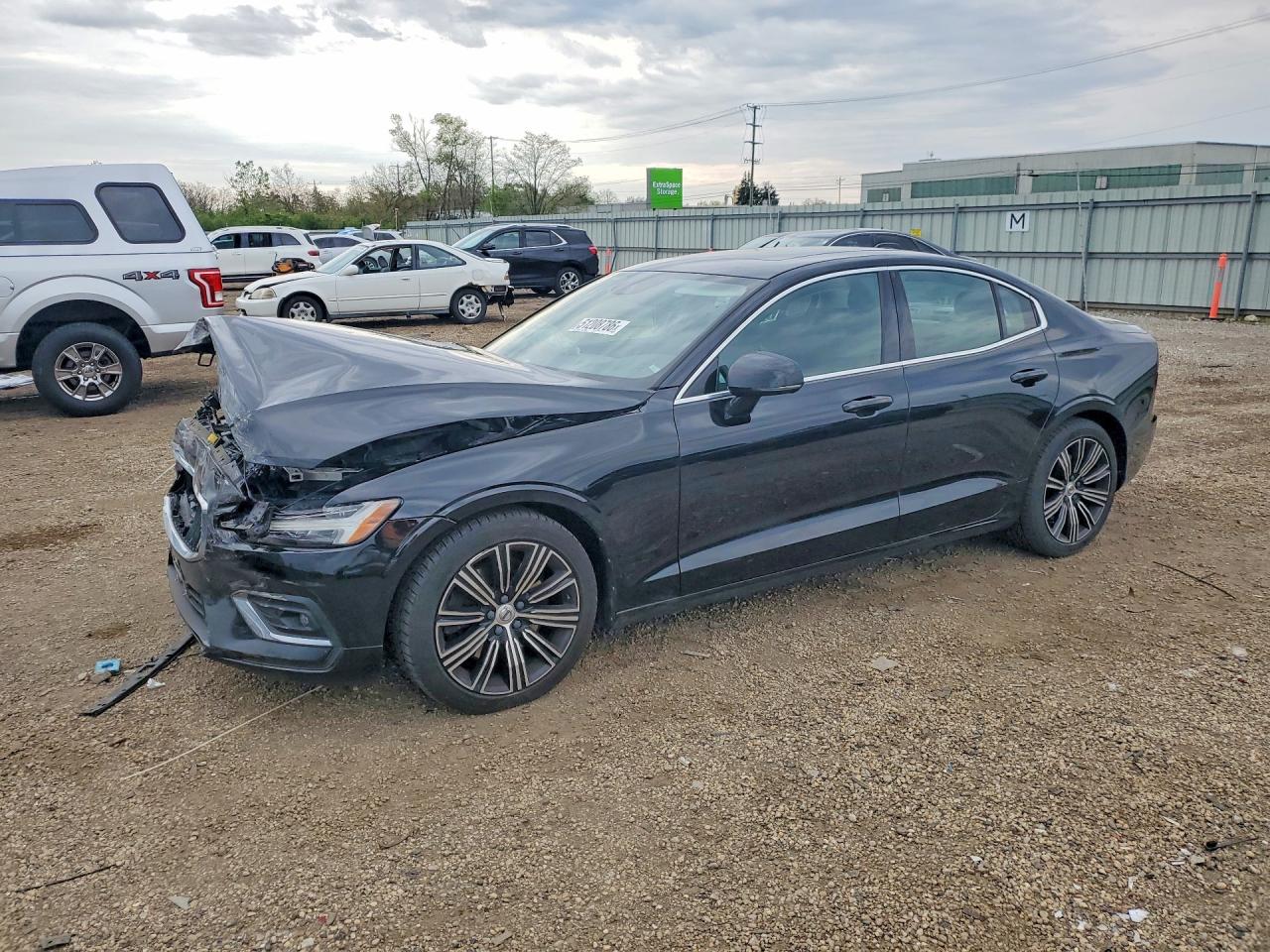 2020 VOLVO S60