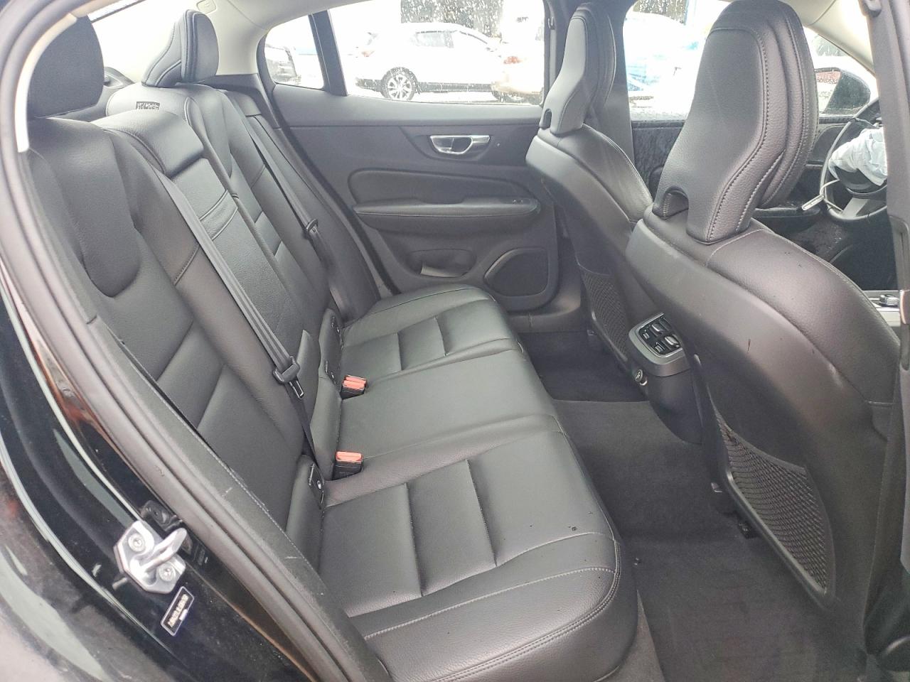 2020 VOLVO S60 T6 INSCRIPTION photo 28