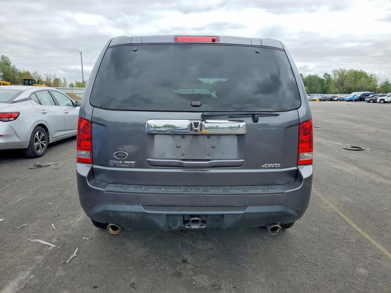 2015 HONDA PILOT EXL photo 11
