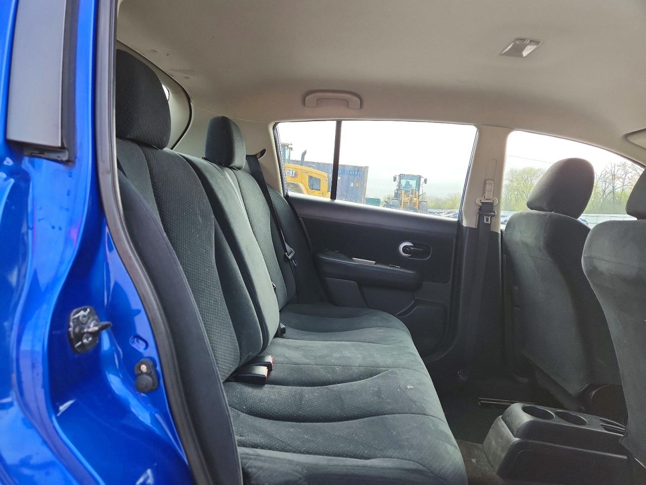 2011 NISSAN VERSA 1.8 S photo 28