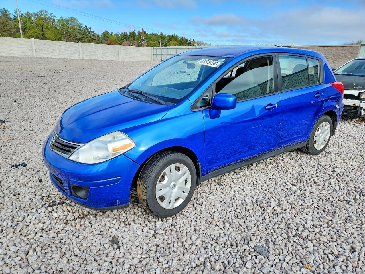 2011 NISSAN VERSA