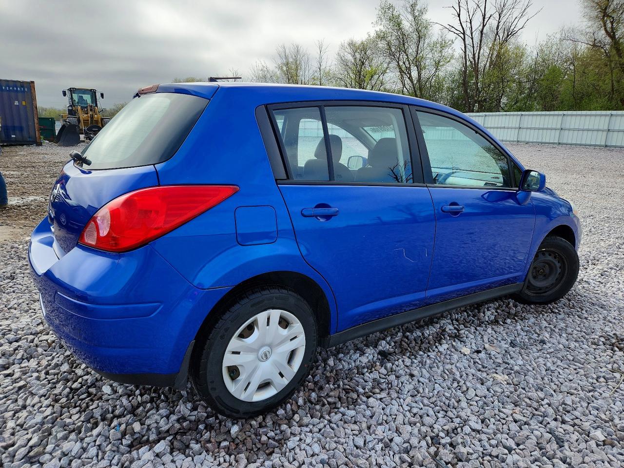 2011 NISSAN VERSA 1.8 S photo 7