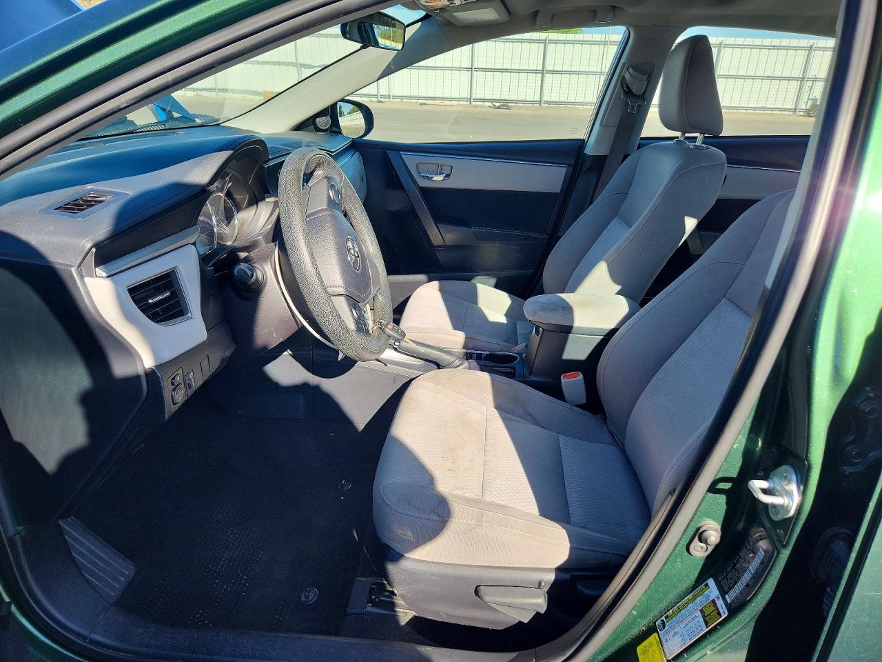 2016 TOYOTA COROLLA LE PLUS photo 7