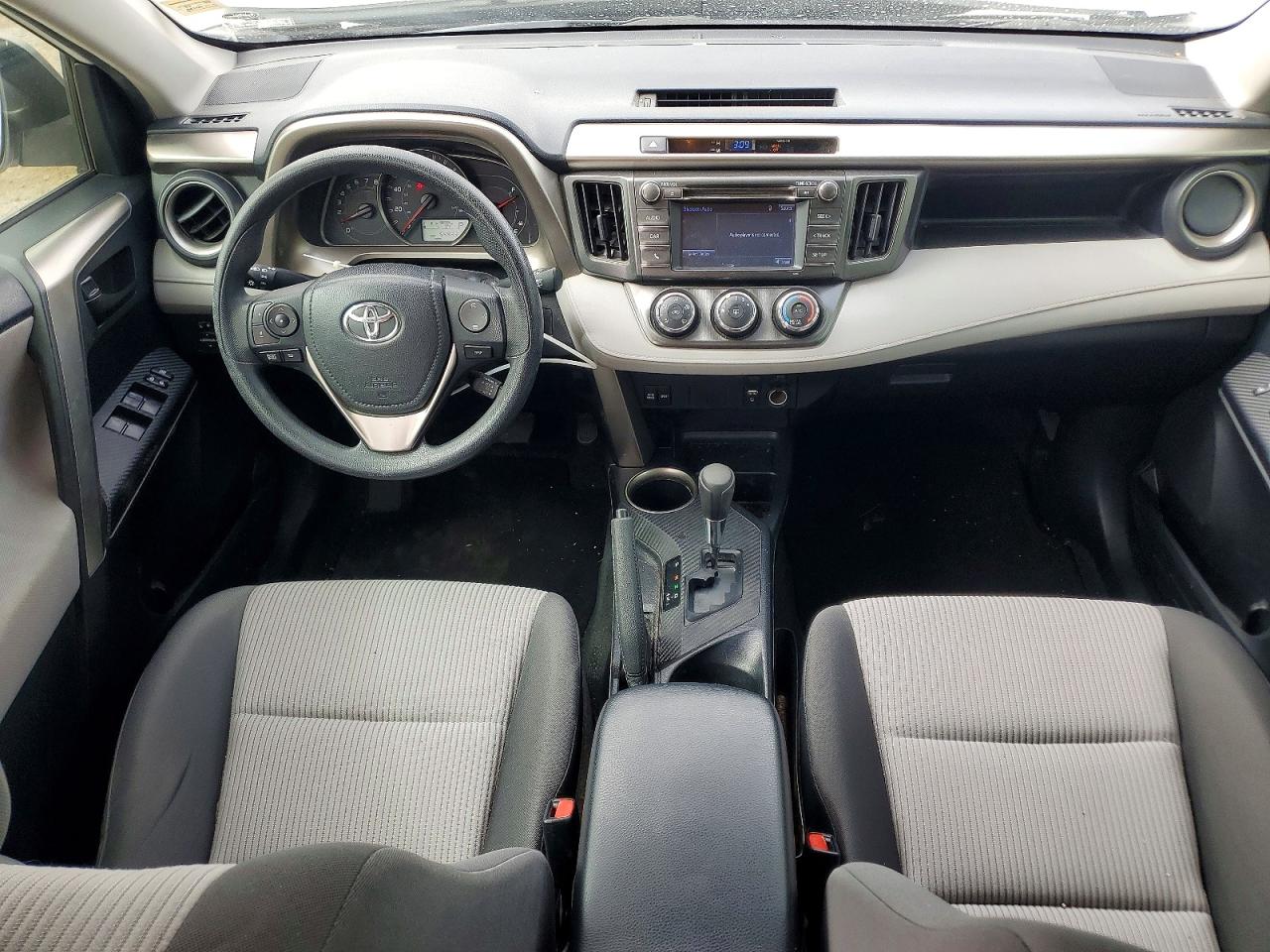 2015 TOYOTA RAV4 LE photo 15