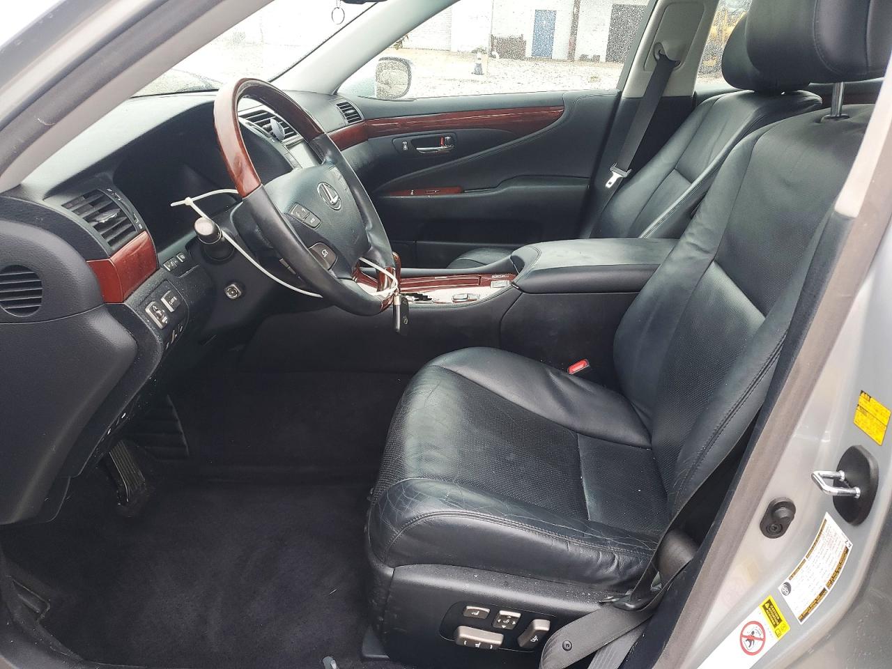 2008 LEXUS LS 460 photo 7