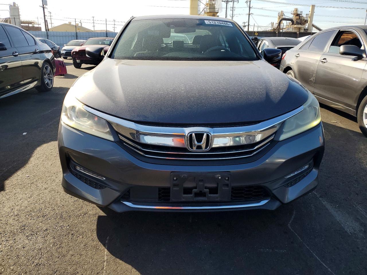 2017 HONDA ACCORD SPORT photo 9