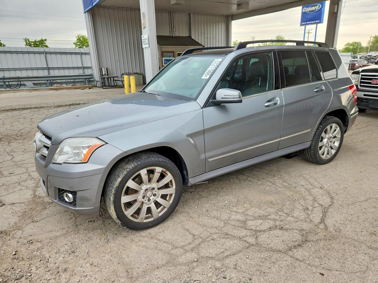 2011 MERCEDES-BENZ GLK