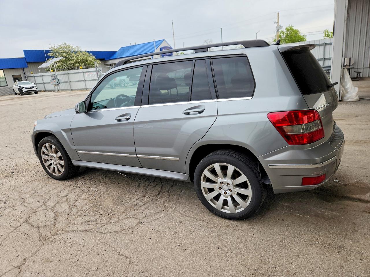 2011 MERCEDES-BENZ GLK 350 4MATIC photo 3