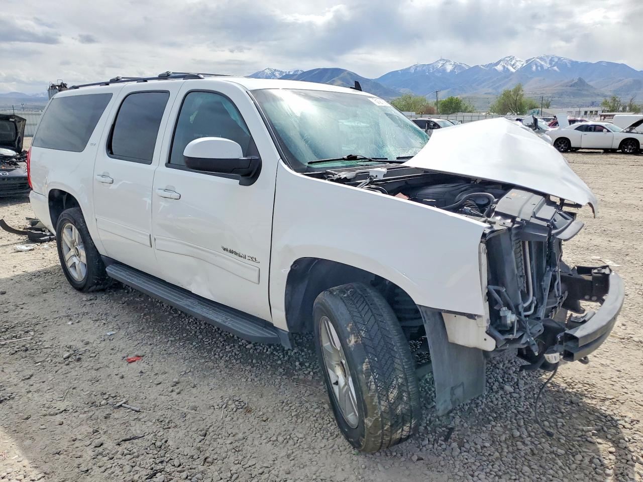 2012 GMC YUKON XL K1500 SLT photo 7