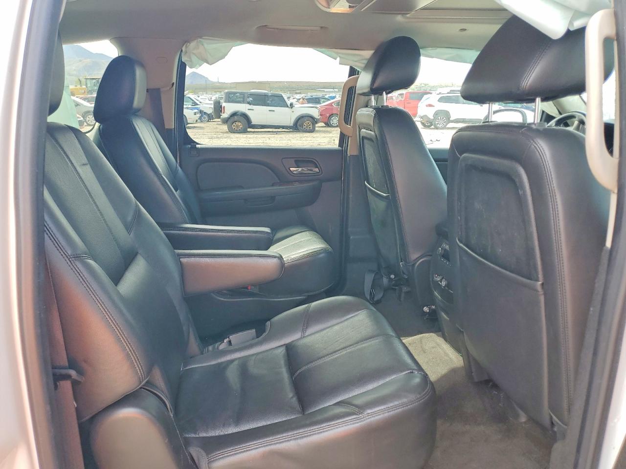 2012 GMC YUKON XL K1500 SLT photo 21