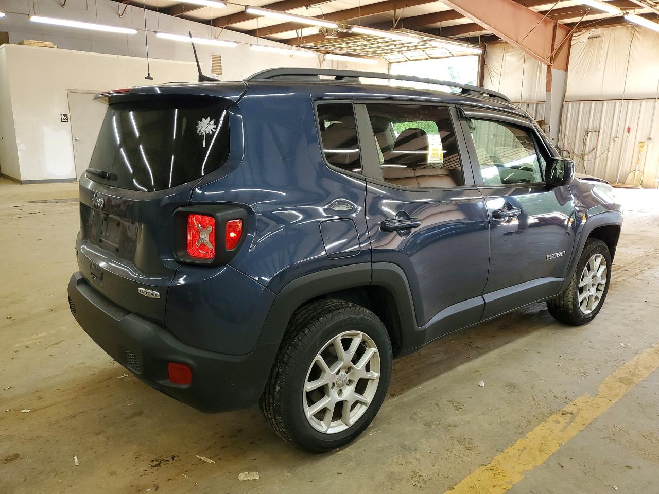 2020 JEEP RENEGADE LATITUDE photo 3