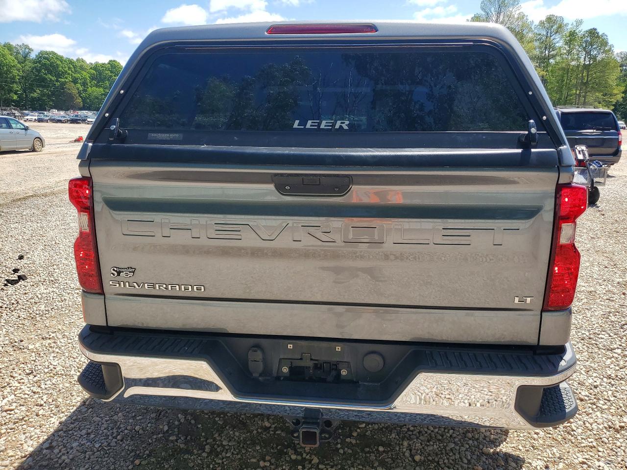 2020 CHEVROLET SILVERADO K1500 LT photo 11